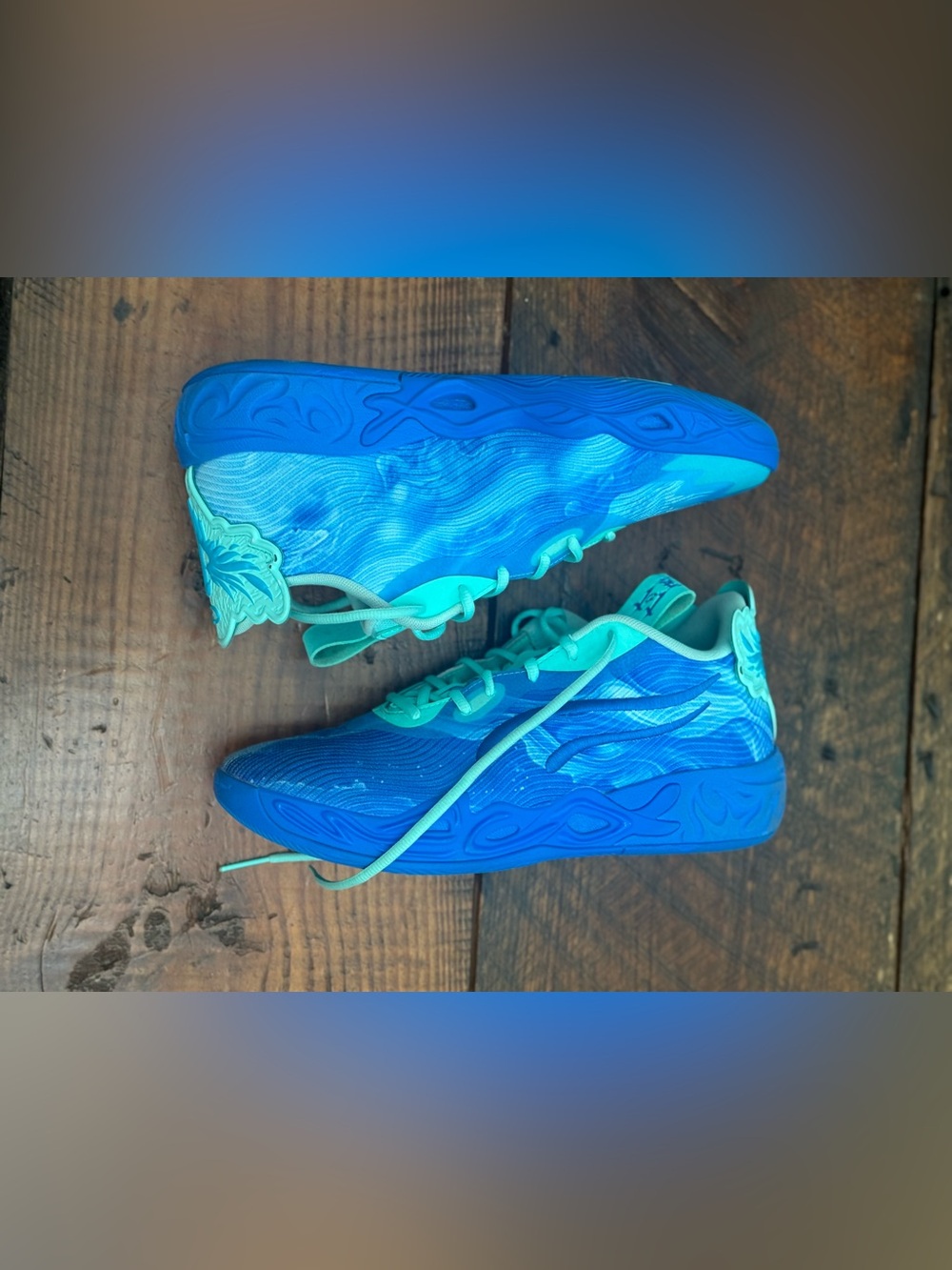 Puma Blue & Teal Basketball  Size 10 - Picture 4 of 6